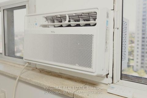 Photo 23 at 1202 - 390 Dixon Road S, The Westway, Toronto