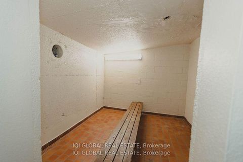 Photo 34 at 1202 - 390 Dixon Road S, The Westway, Toronto