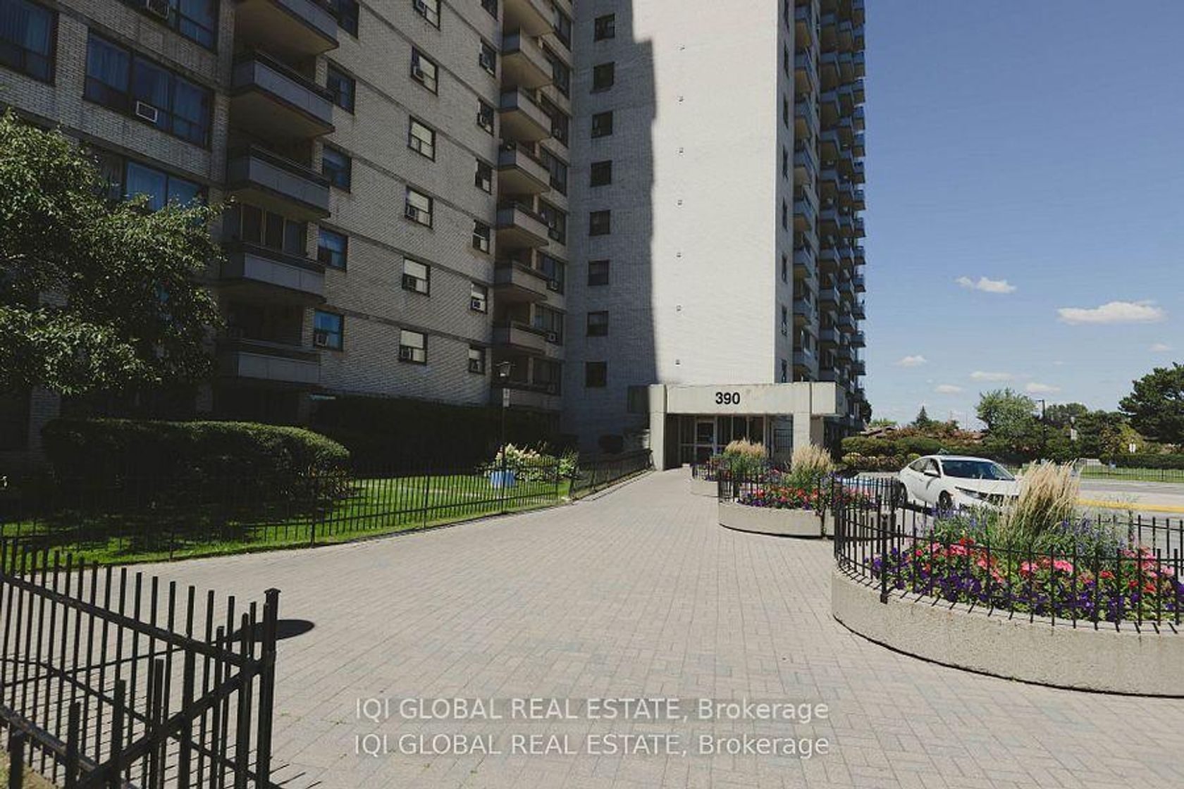 1202 - 390 Dixon Road S, The Westway, Toronto 