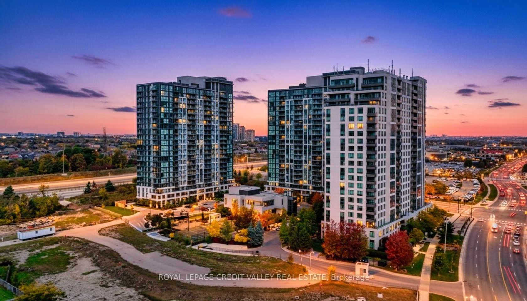 709 - 349 Rathburn Road W, City Centre, Mississauga  by Loree Meneguzzi Real Estate 709 - 349 Rathburn Road W, City Centre, Mississauga
