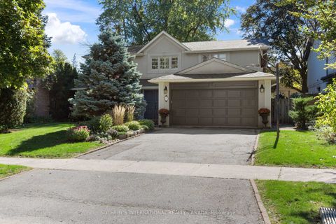 Photo 1 at 27 Bamboo Grove N, Don Mills, Toronto