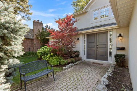 Photo 3 at 27 Bamboo Grove N, Don Mills, Toronto