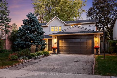 Photo 48 at 27 Bamboo Grove N, Don Mills, Toronto