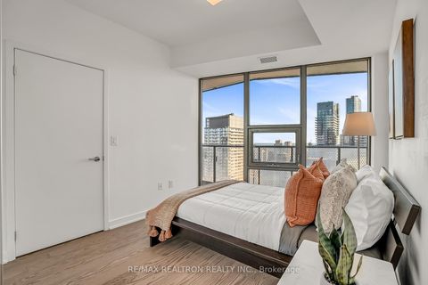 Photo 21 at 4704 - 11 Wellesley Street W, Bay Street Corridor, Toronto