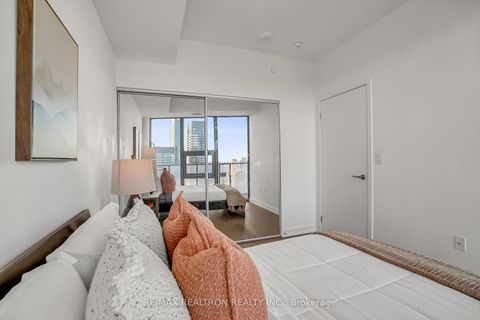 Photo 22 at 4704 - 11 Wellesley Street W, Bay Street Corridor, Toronto