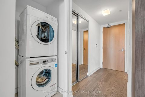Photo 25 at 4704 - 11 Wellesley Street W, Bay Street Corridor, Toronto