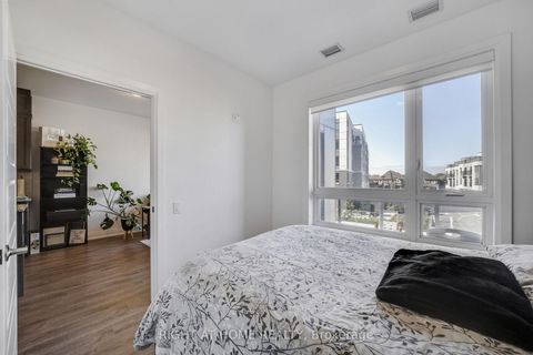 Photo 15 at 218 - 3265 Carding Mill Trail, GO Glenorchy, Oakville