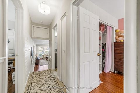 Photo 21 at 10 Kitimat Crescent, Aurora Heights, Aurora