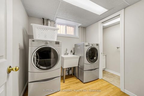 Photo 26 at 10 Kitimat Crescent, Aurora Heights, Aurora