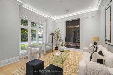 Photo 4 at 371 Willis Drive, WO West, Oakville