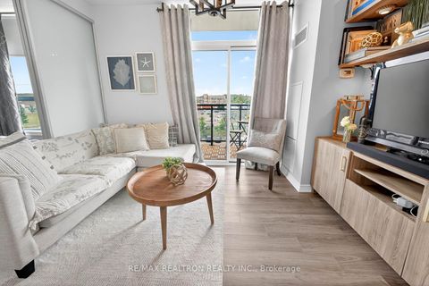 Photo 5 at 525 - 11611 YONGE Street, Jefferson, Richmond Hill