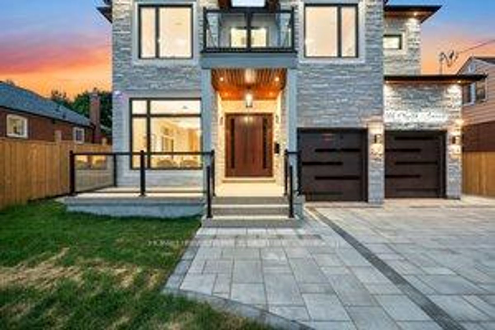 Photo 1 at 186 Phyllis Avenue, Cliffcrest, Toronto Photo 1 at 186 Phyllis Avenue, Cliffcrest, Toronto