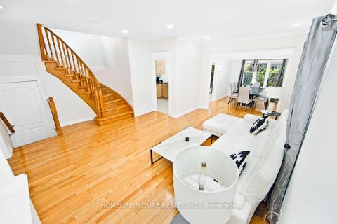 Photo 4 at 294 Mcbride Crescent, Summerhill Estates, Newmarket