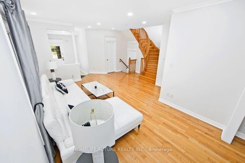 Photo 6 at 294 Mcbride Crescent, Summerhill Estates, Newmarket