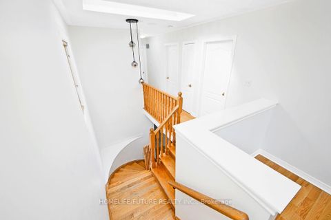 Photo 15 at 294 Mcbride Crescent, Summerhill Estates, Newmarket