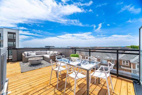 Photo 1 at 280 Ironside Drive NE, OA Rural Oakville, Oakville