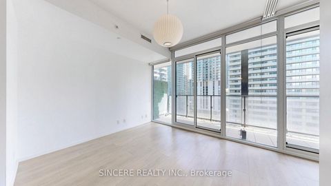 Photo 5 at 1811 - 125 Peter Street, Waterfront Communities C1, Toronto