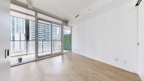 Photo 12 at 1811 - 125 Peter Street, Waterfront Communities C1, Toronto