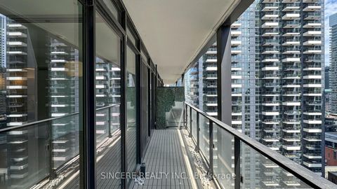 Photo 24 at 1811 - 125 Peter Street, Waterfront Communities C1, Toronto