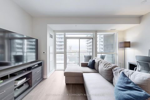 Photo 8 at 601 - 75 Oneida Crescent, Langstaff, Richmond Hill