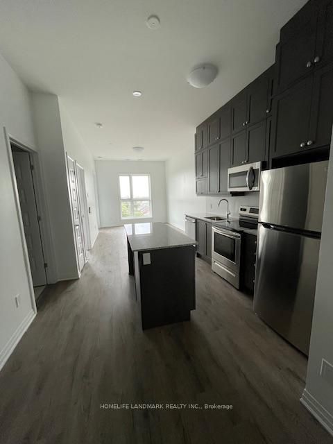 Photo 8 at 411 - 95 Dundas Street S, GO Glenorchy, Oakville