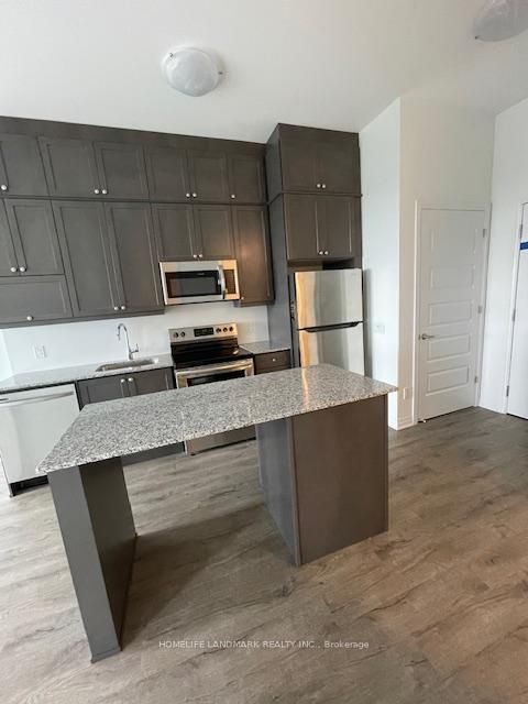 Photo 12 at 411 - 95 Dundas Street S, GO Glenorchy, Oakville