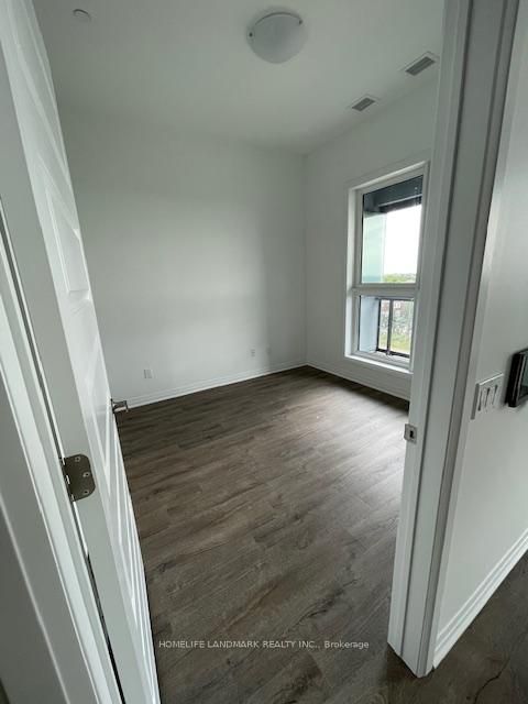 Photo 18 at 411 - 95 Dundas Street S, GO Glenorchy, Oakville