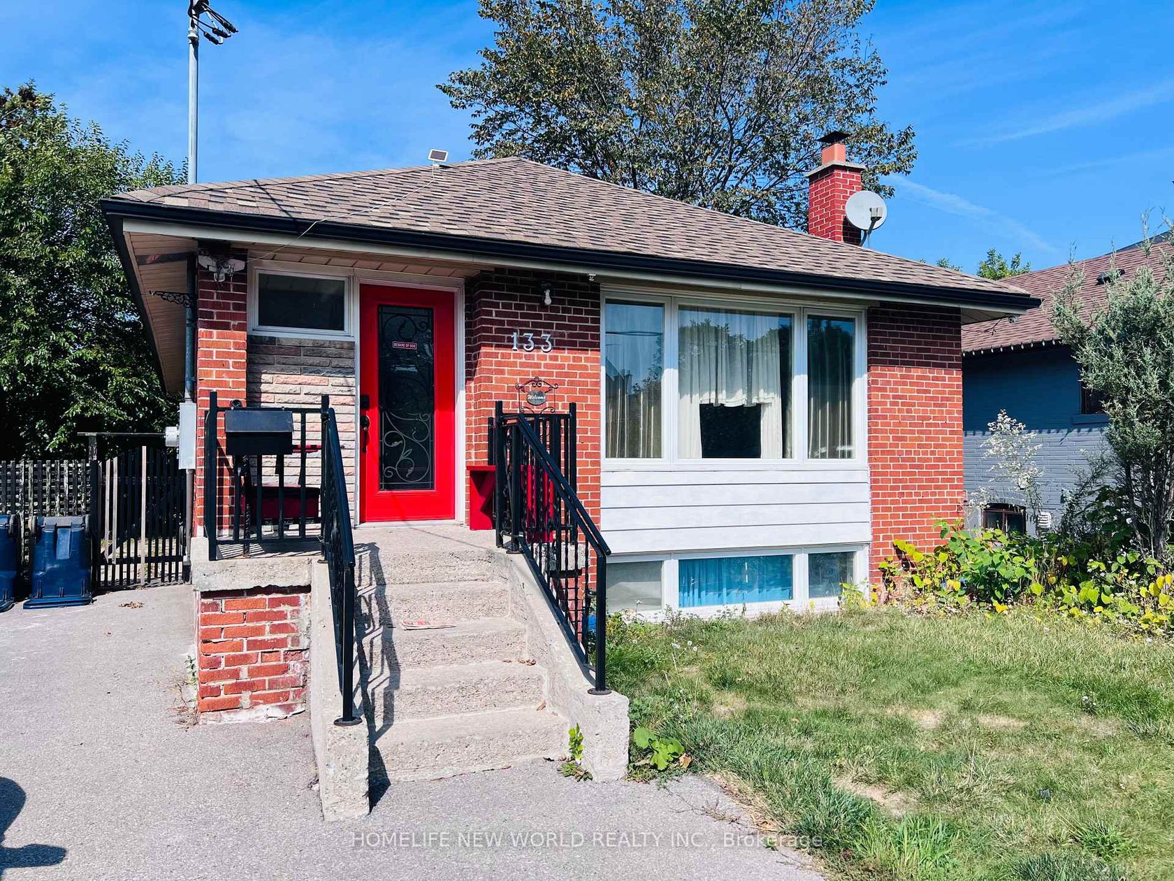 133 Budea Crescent, Maryvale, Toronto photo 7 133 Budea Crescent, Maryvale, Toronto photo 7