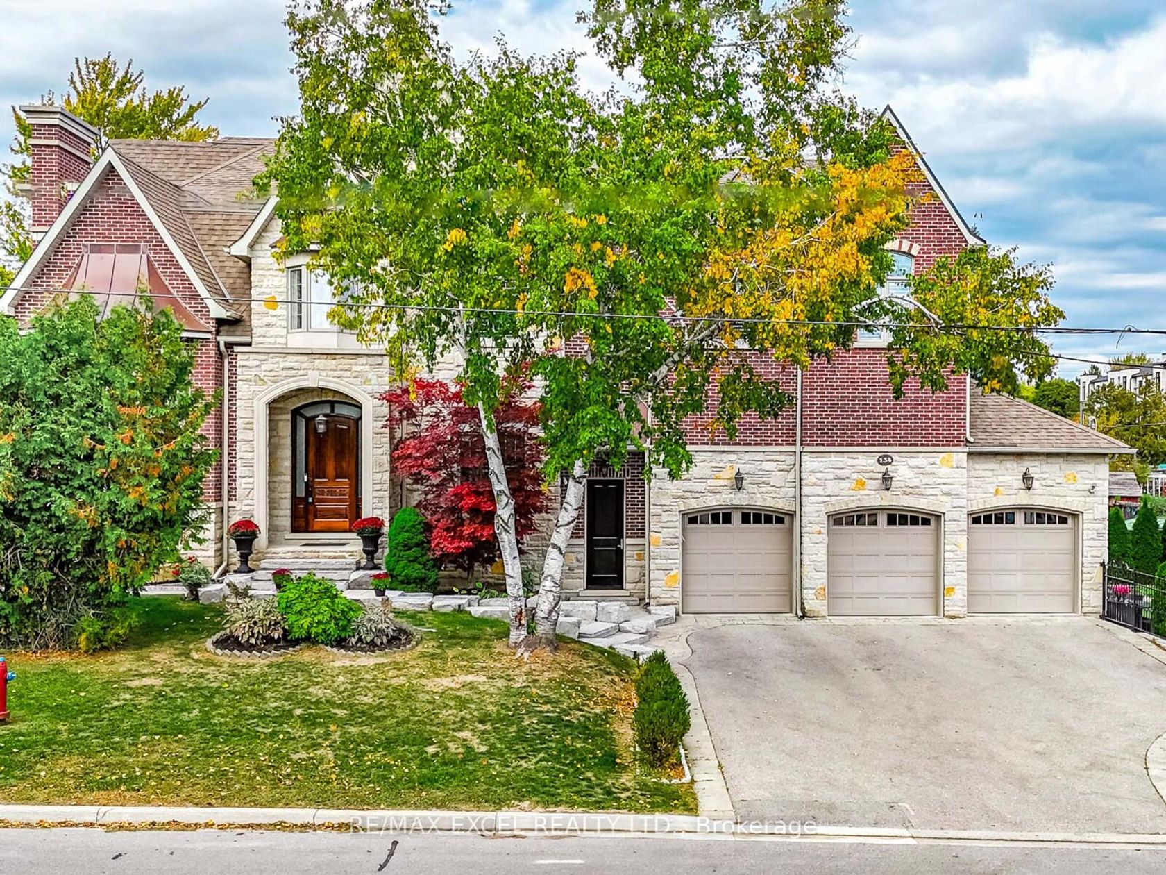 134 Spruce Avenue, South Richvale, Richmond Hill 