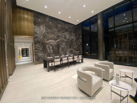 Photo 14 at 2513 - 127 Broadway Avenue, Mount Pleasant West, Toronto