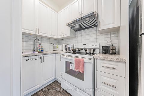 Photo 9 at 60 Paperbirch Drive, Don Mills, Toronto