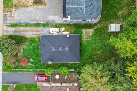 Photo 3 at 9 Euclid Avenue, Highland Creek, Toronto