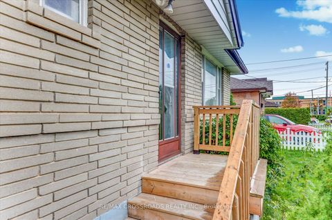 Photo 7 at 9 Euclid Avenue, Highland Creek, Toronto