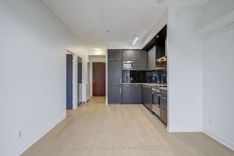 Photo 10 at S513 - 120 Bayview Avenue, Waterfront Communities C8, Toronto