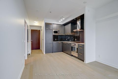 Photo 11 at S513 - 120 Bayview Avenue, Waterfront Communities C8, Toronto