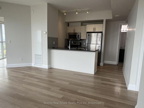 Photo 8 at 803 - 16 Mcadams Avenue, Glen Park, Toronto