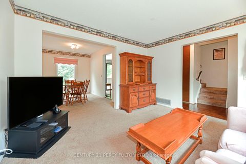 Photo 3 at 74 John Stoner Drive, Malvern, Toronto