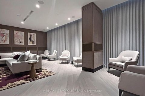 Photo 36 at 638 - 20 Inn On The Park Drive, Don Mills, Toronto