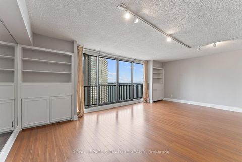 Photo 9 at 2436 - 33 Harbour Square, Waterfront Communities C1, Toronto