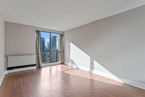 Photo 18 at 2436 - 33 Harbour Square, Waterfront Communities C1, Toronto