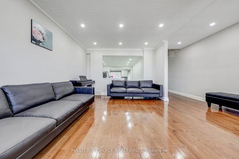 Photo 9 at 17 Slater Court, Jane Heights, Toronto
