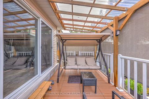 Photo 38 at 17 Slater Court, Jane Heights, Toronto