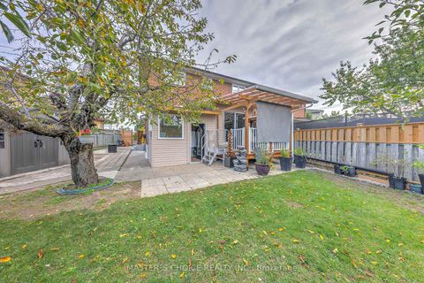 Photo 47 at 17 Slater Court, Jane Heights, Toronto
