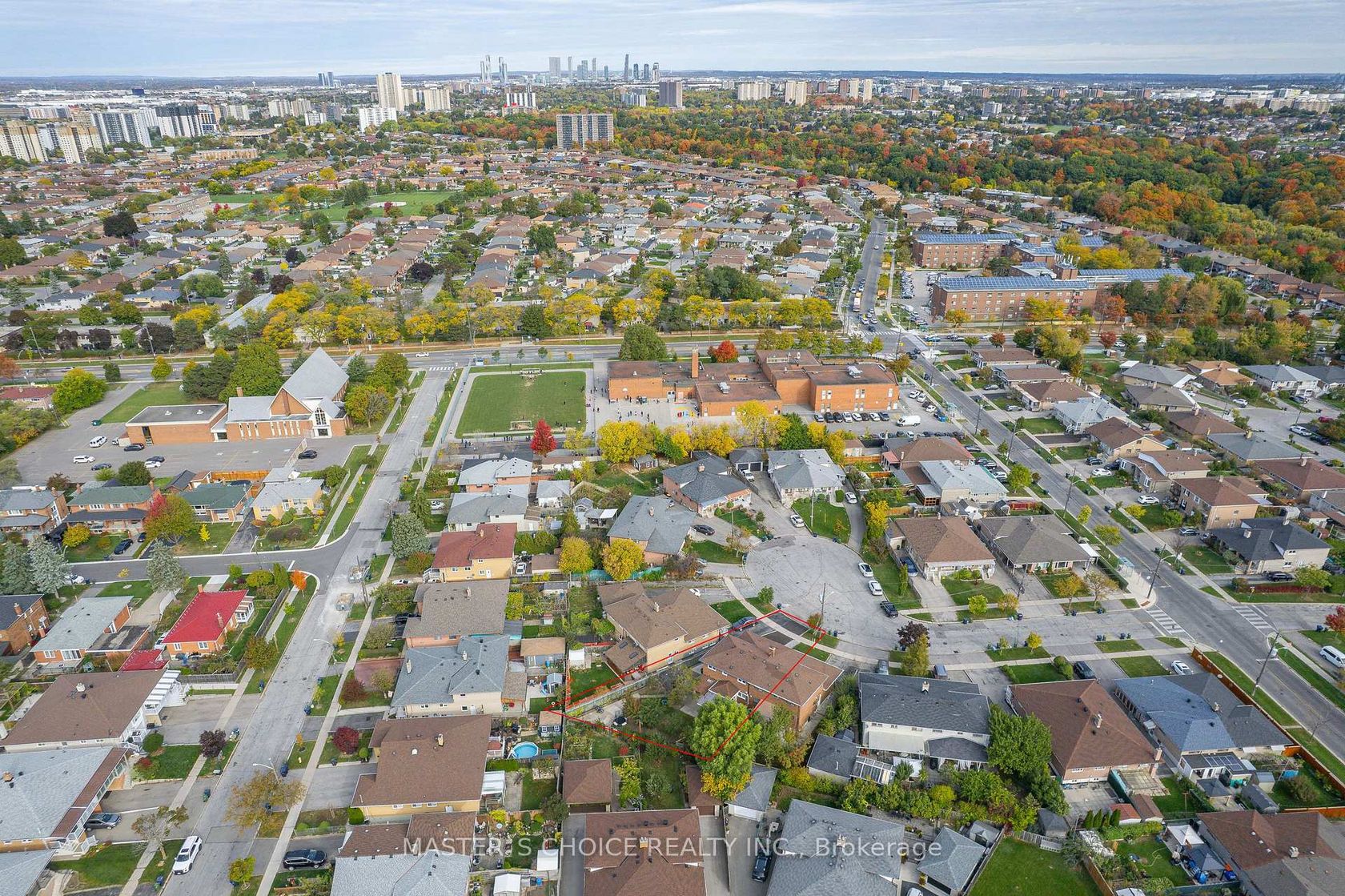 Photo 5 at 17 Slater Court, Jane Heights, Toronto Photo 5 at 17 Slater Court, Jane Heights, Toronto
