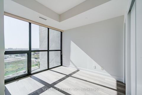 Photo 12 at 903 - 2900 Highway 7 Road, Concord, Vaughan