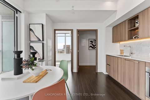Photo 9 at 3812 - 19 Bathurst Street, Waterfront Communities C1, Toronto