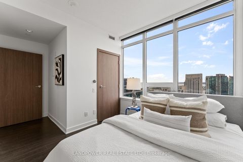Photo 11 at 3812 - 19 Bathurst Street, Waterfront Communities C1, Toronto