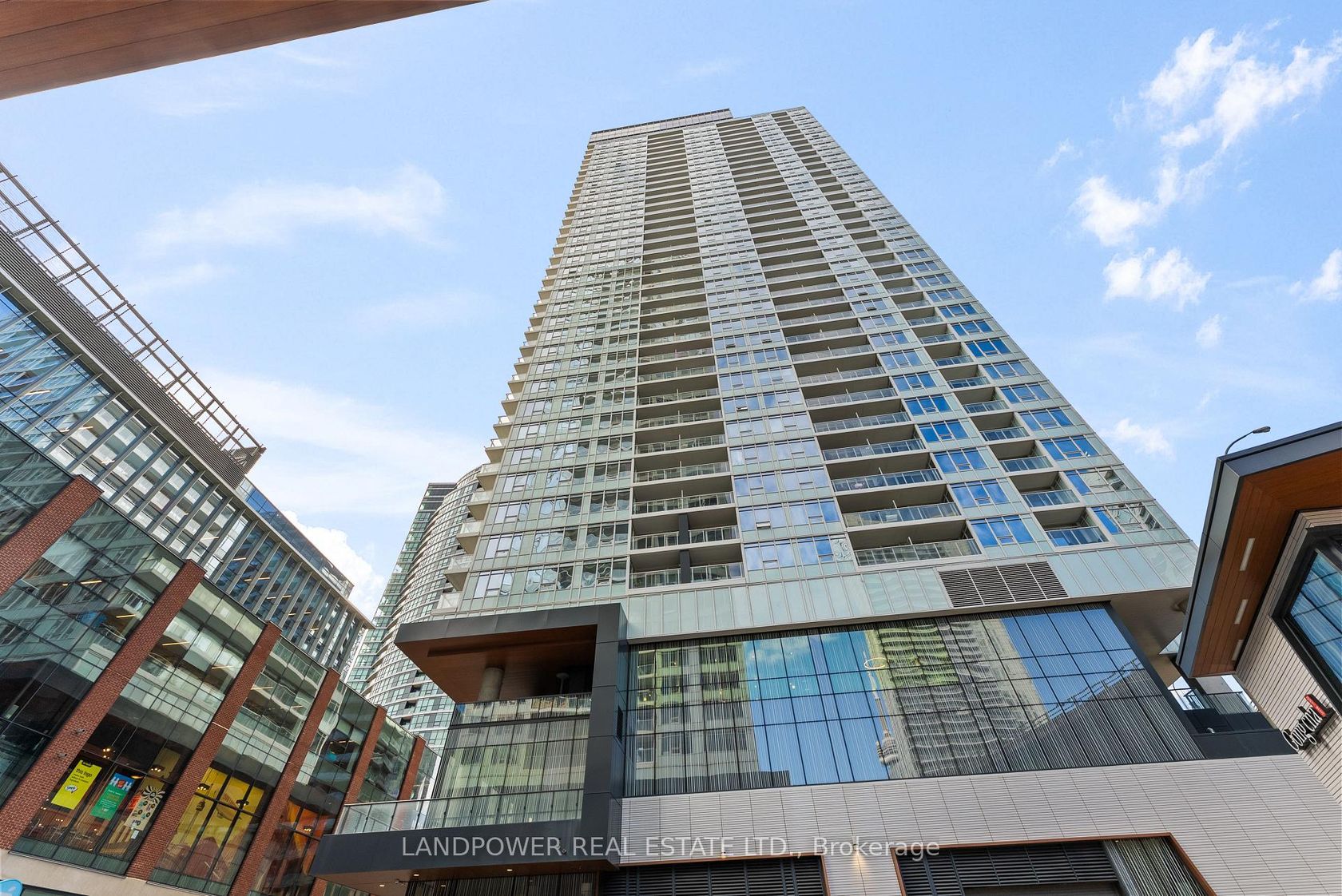 3812 - 19 Bathurst Street, Waterfront Communities C1, Toronto photo number 2 3812 - 19 Bathurst Street, Waterfront Communities C1, Toronto photo number 2