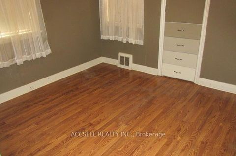 Photo 4 at 44 Cotton Avenue, Birchmount, Toronto