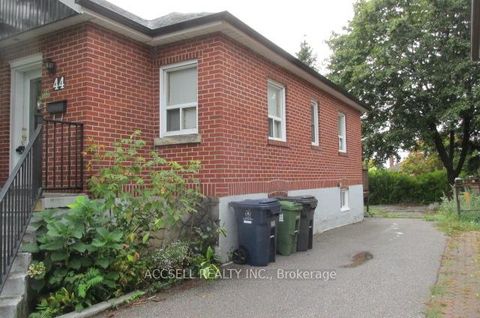 Photo 6 at 44 Cotton Avenue, Birchmount, Toronto Photo 6 at 44 Cotton Avenue, Birchmount, Toronto